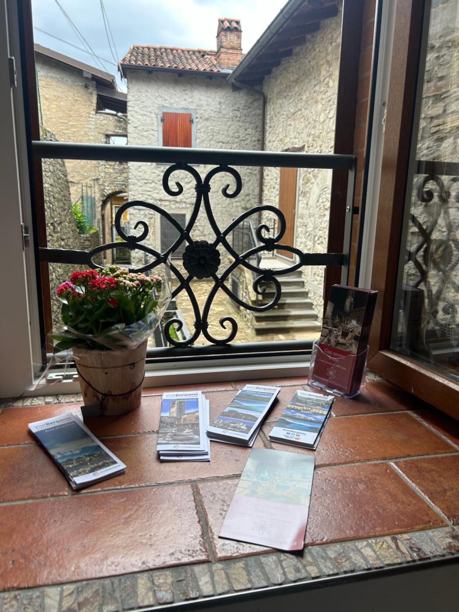 Casa Vacanza Serena Palazzago Exterior photo